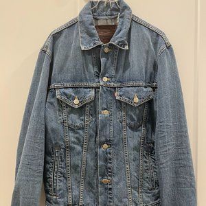 Levi's Denim Jacket Size M